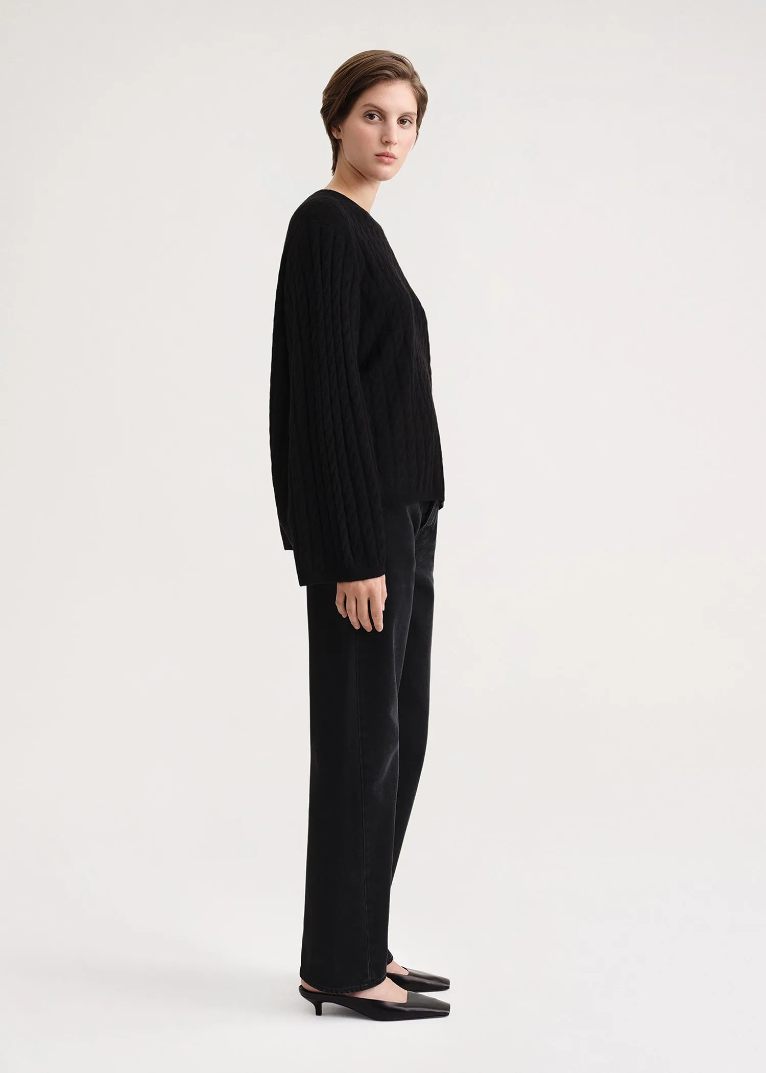 Cashmere cable knit black