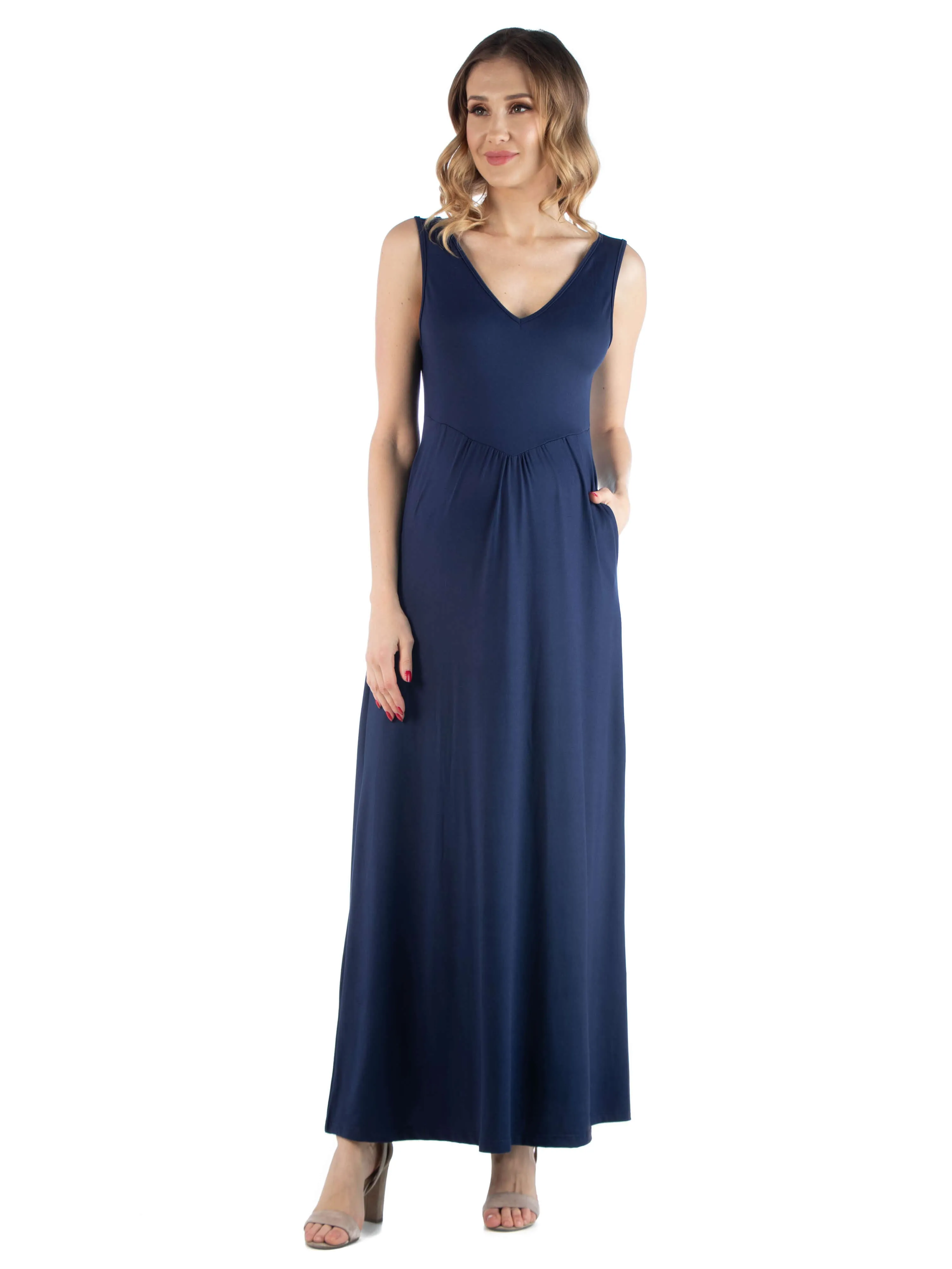 Maxi Maternity Sleeveless Dress with Pockets