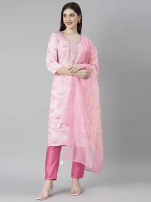 Neeru's Pink Regular Straight Chevron Kurta And Trousers With Dupatta