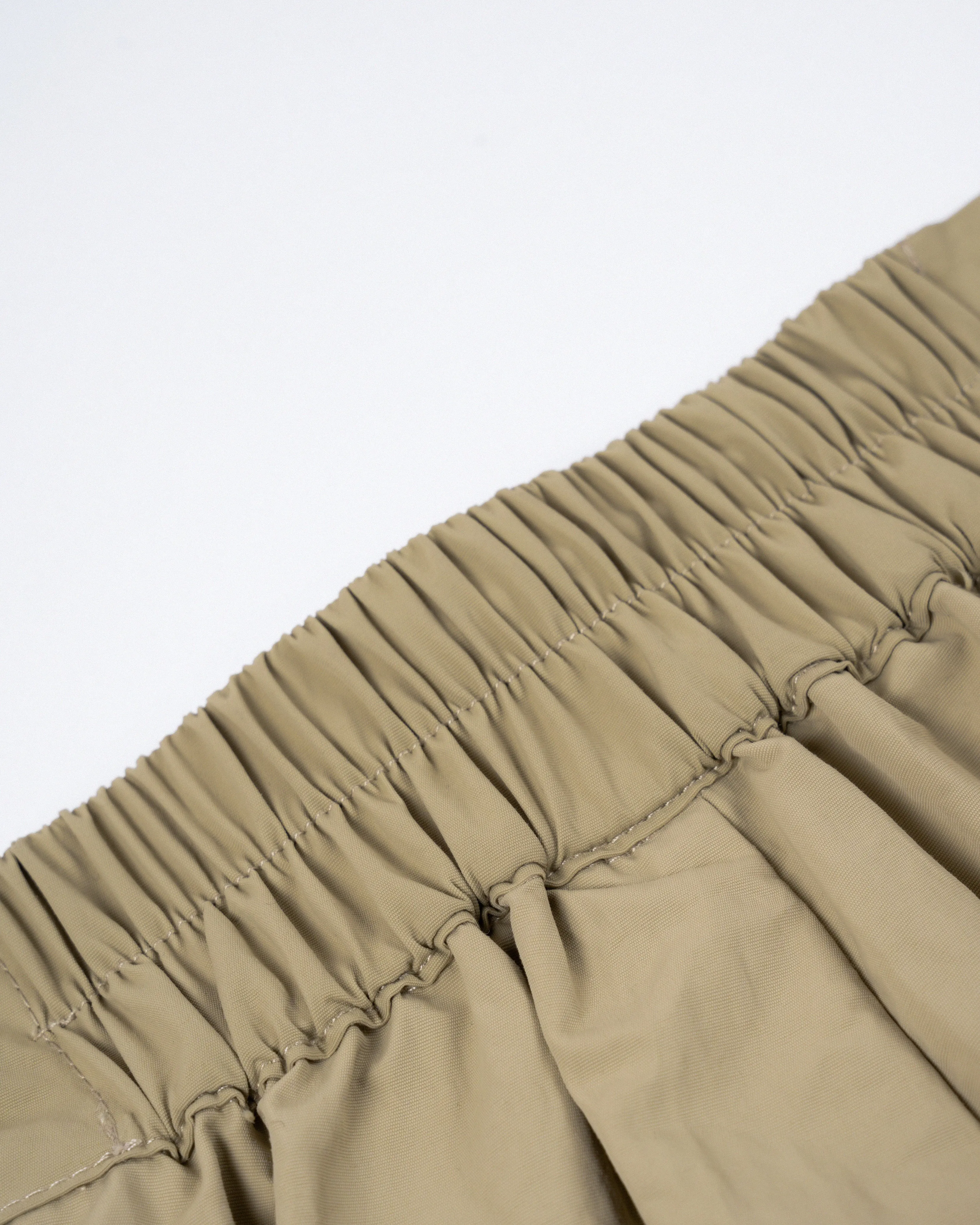 Noah Straight Cut Cargo Pants (Khaki)