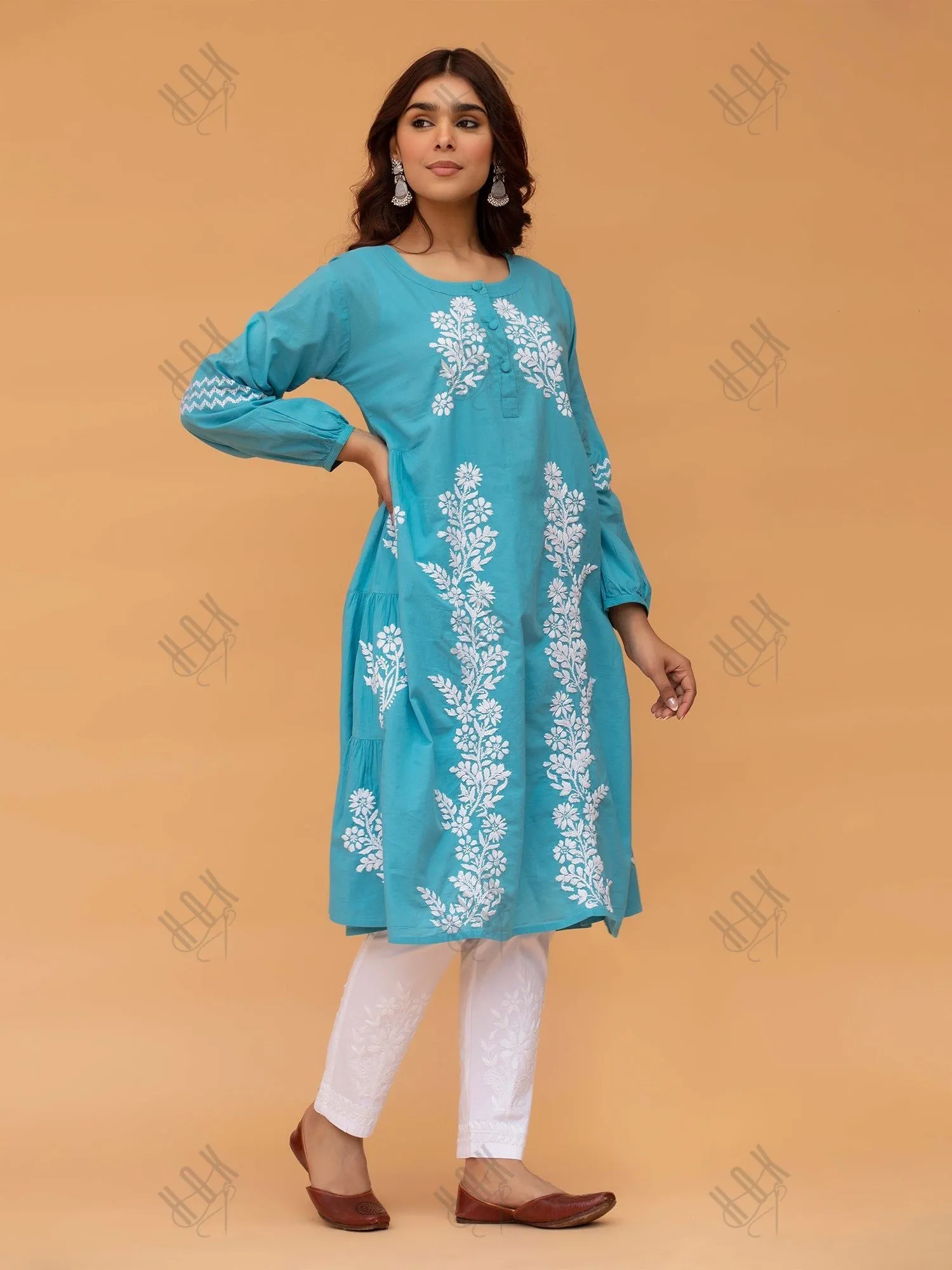 Saba Chikankari kurta in cotton - Sky Blue