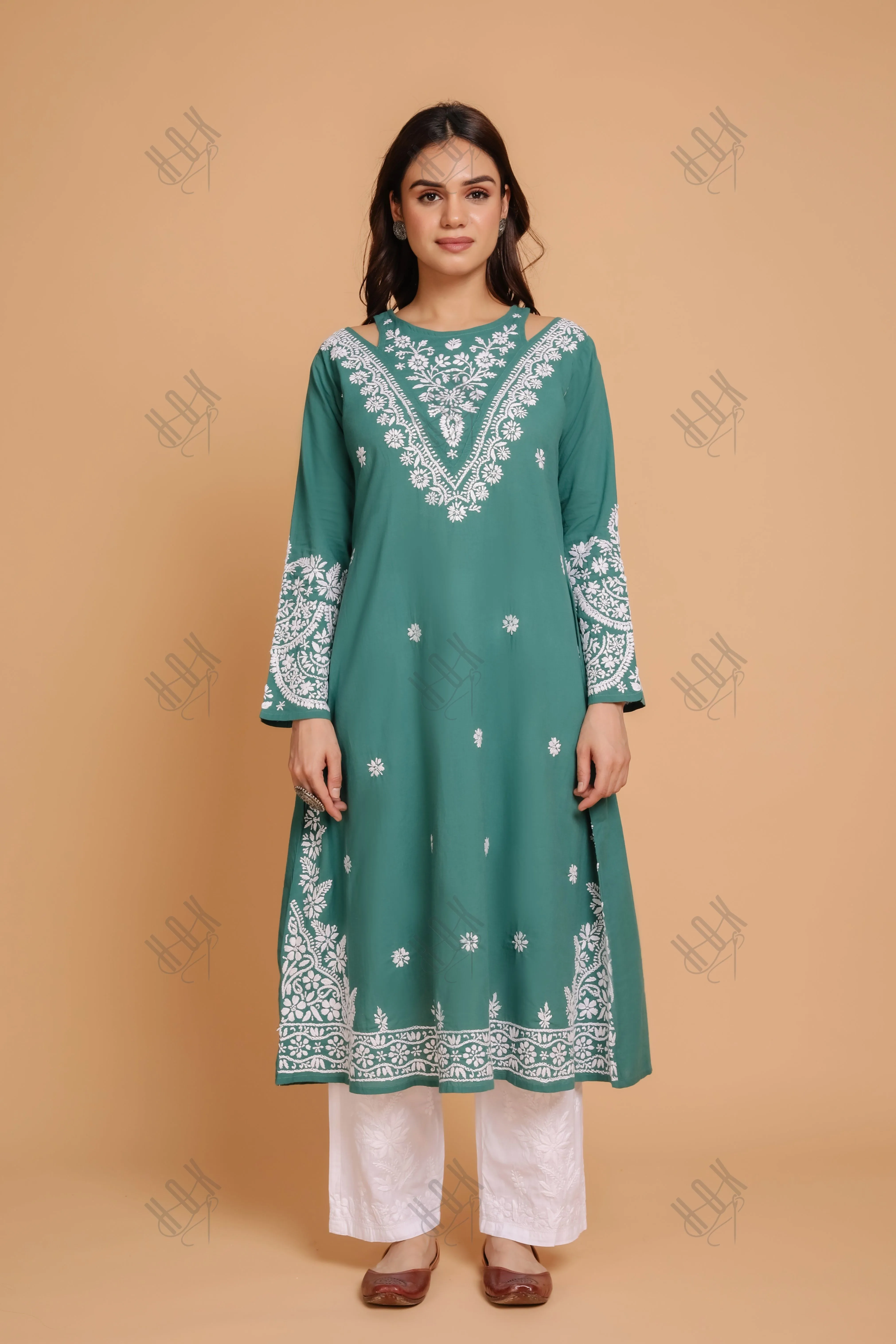 Saba Chikankari Long kurta in cotton - Green